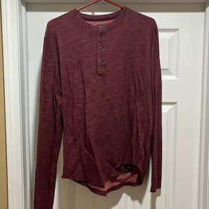 Abercrombie & Fitch men’s button up T-shirt, size large burgundy